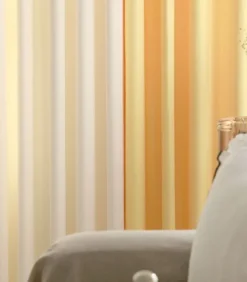 Rèm Vải Bố Màu Vàng Kem