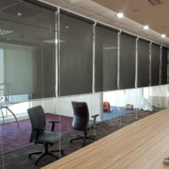 Rèm Cuốn lưới cho văn phòng giá rẻ